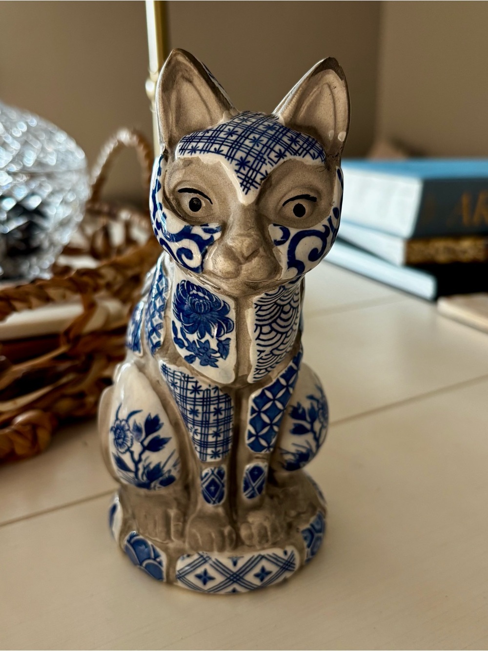 Vintage Nancy Lopez 1981 Delft Blue White Cat Flower Frog Vase Japan - Picture 7 of 10